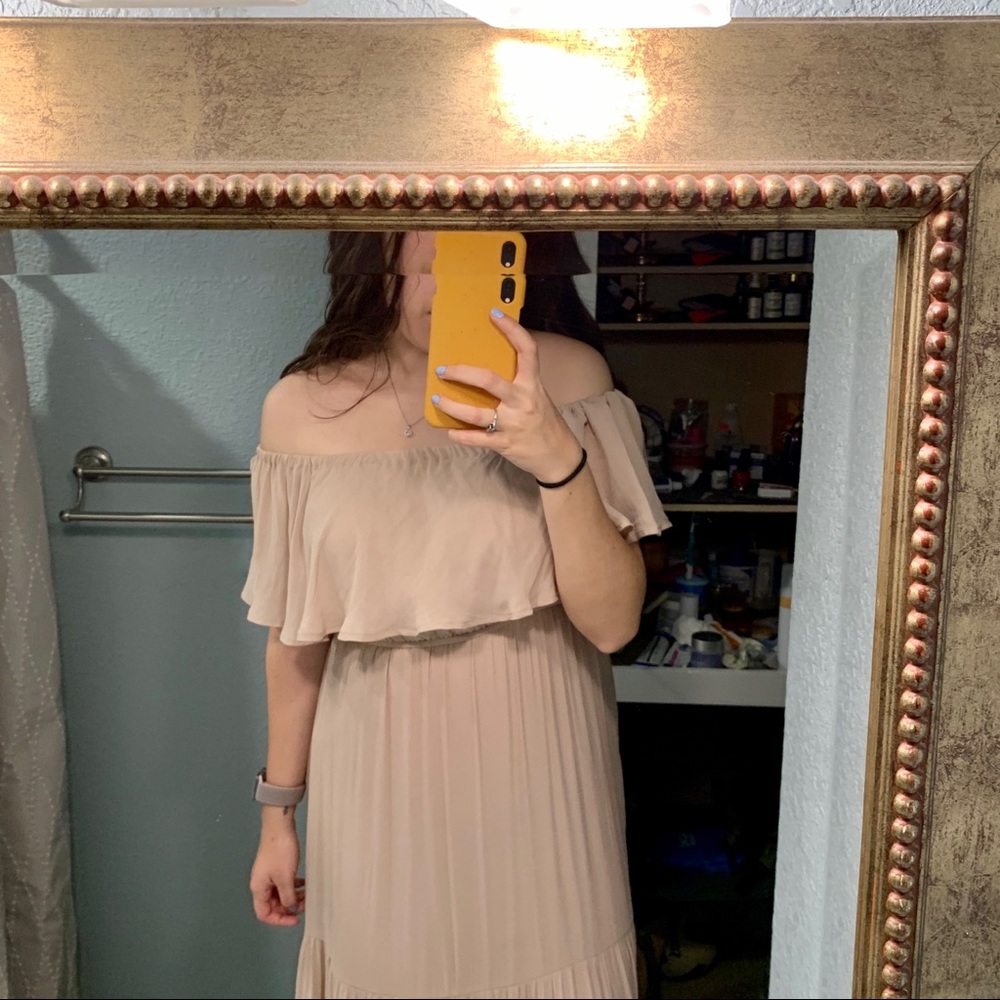 F21 NUDE MAXI DRESS SIZE L